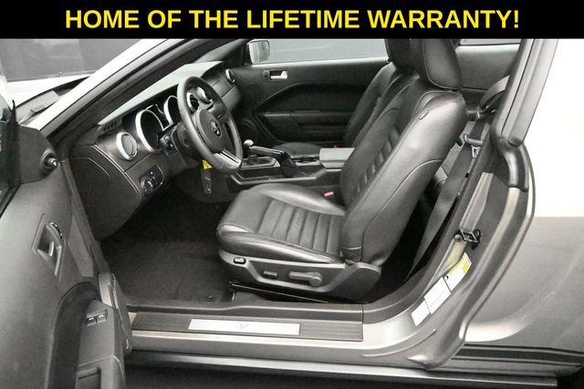 Used 2009 Ford Mustang Shelby GT500 RWD image 14