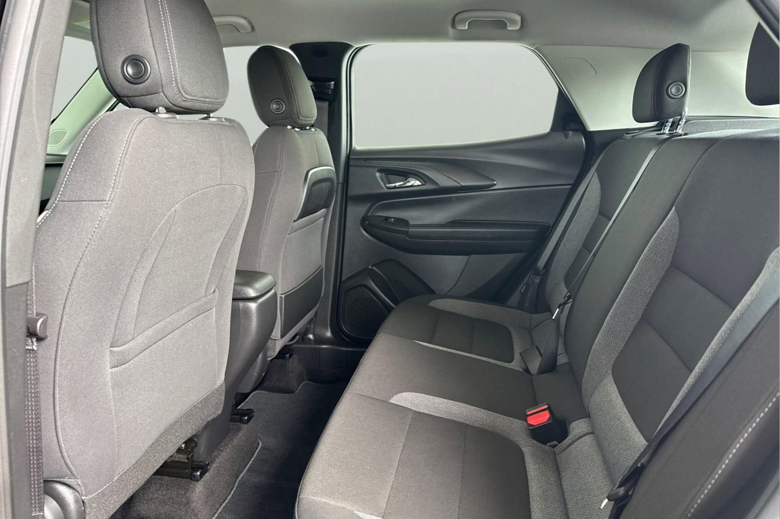 Used 2023 Chevrolet TrailBlazer LS FWD image 5