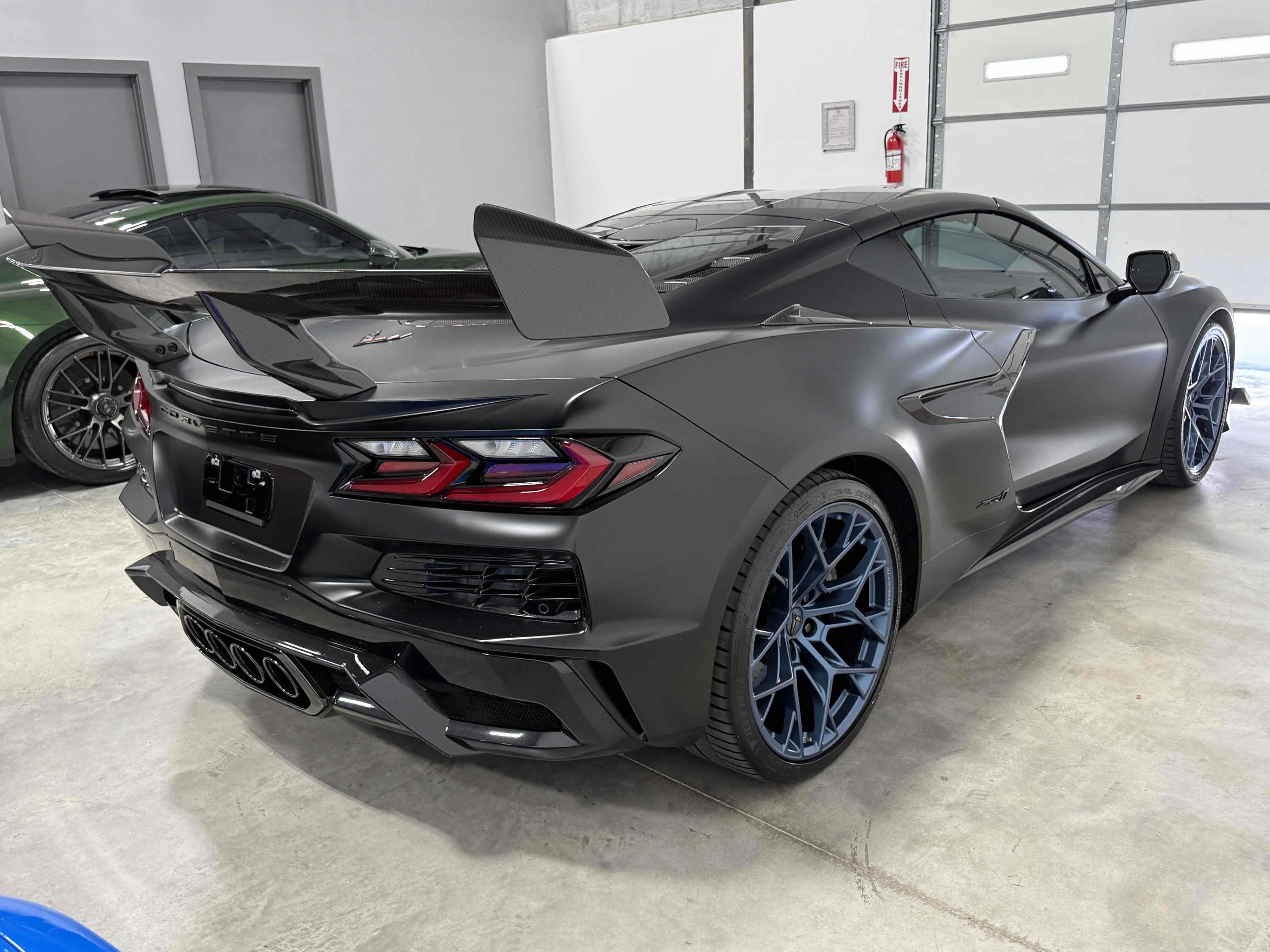 Used 2026 Chevrolet Corvette ZR1 w/ ZR1 Carbon Fiber Aero Package RWD image 7