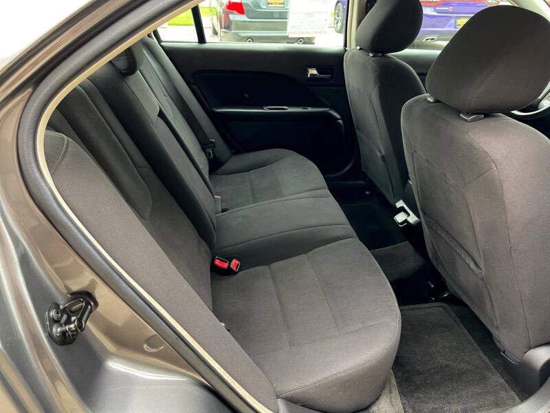 Used 2011 Ford Fusion Hybrid image 35