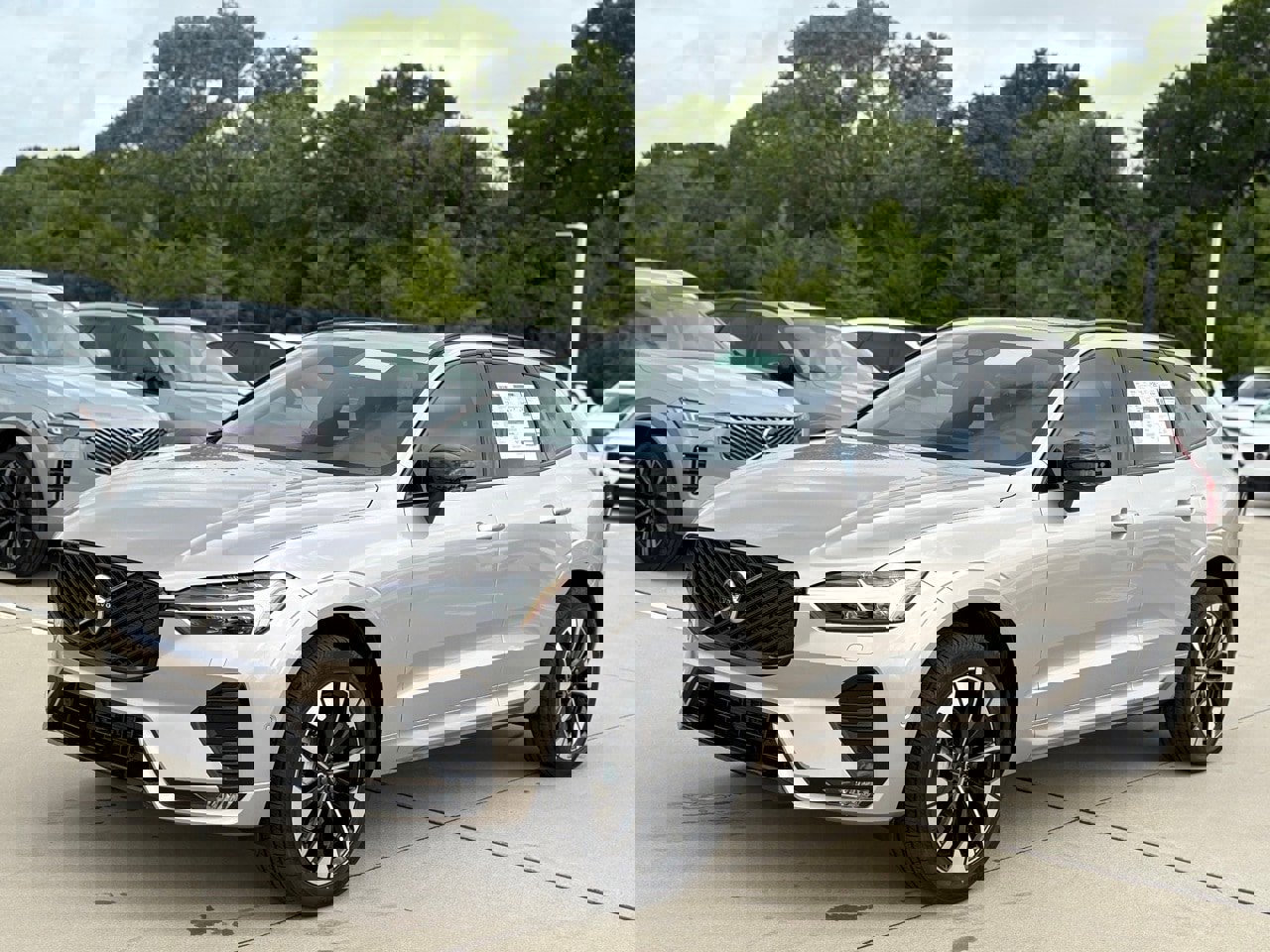 New 2026 Volvo XC60 B5 Plus w/ Protection Package Premier image 2