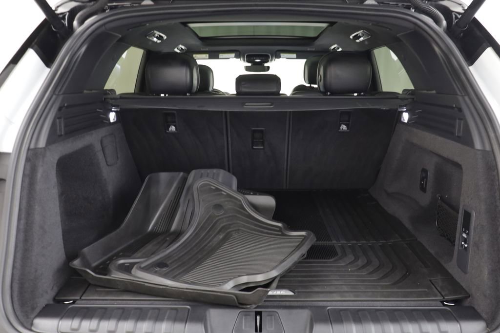 Certified 2025 Land Rover Range Rover Sport SE AWD/4WD image 18