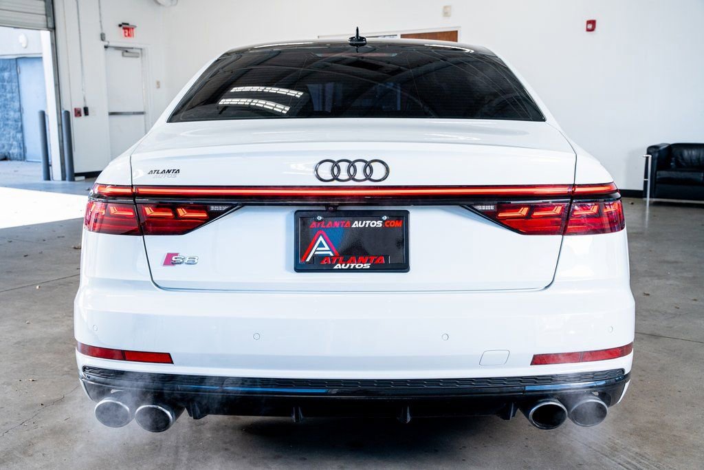 Used 2020 Audi S8 L w/ S8 Executive Package image 7