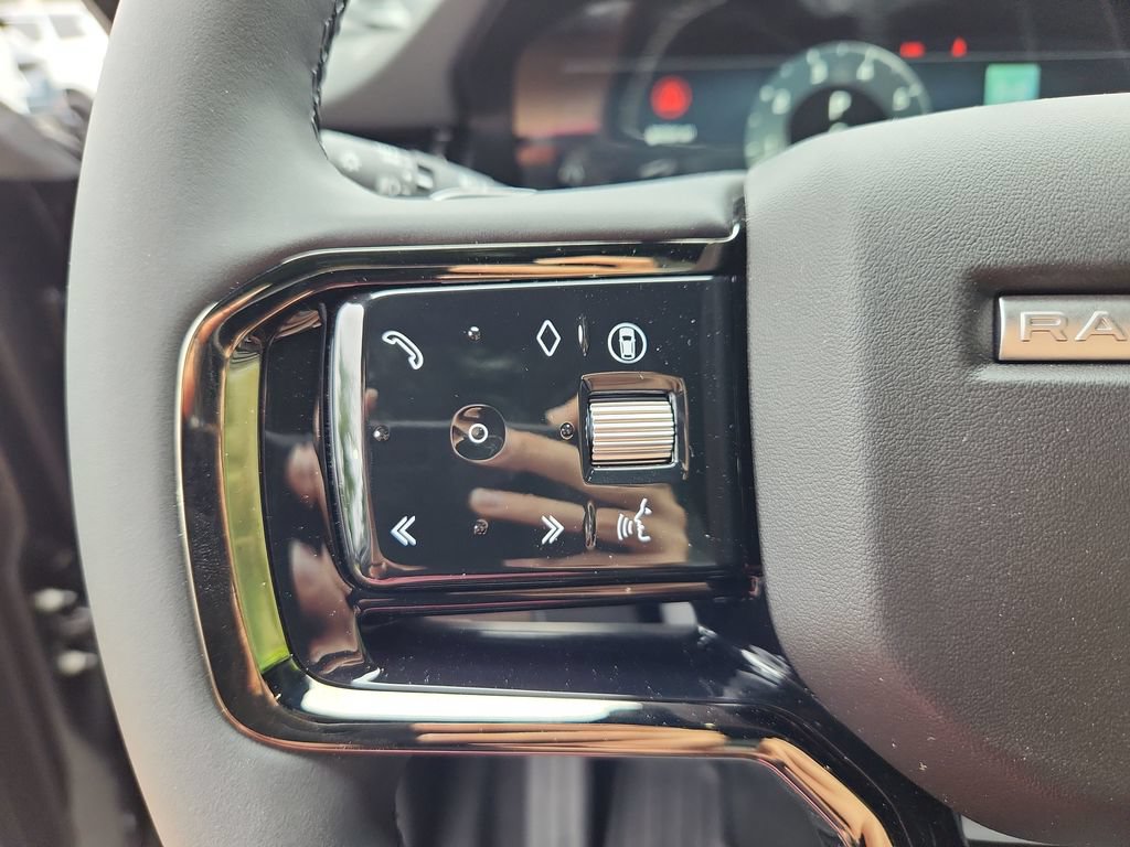 New 2026 Land Rover Range Rover Evoque S AWD/4WD image 19