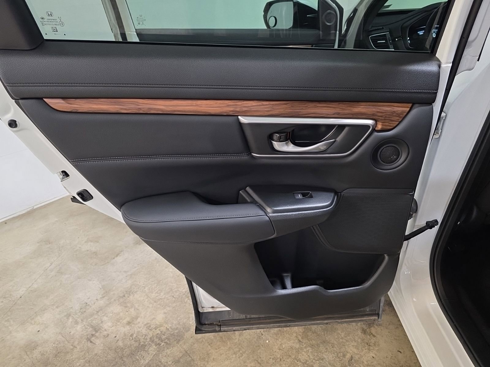 Used 2022 Honda CR-V EX-L image 33