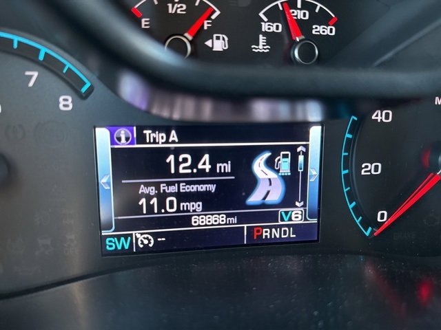 Used 2018 Chevrolet Colorado LT w/ Redline Special Edition image 8