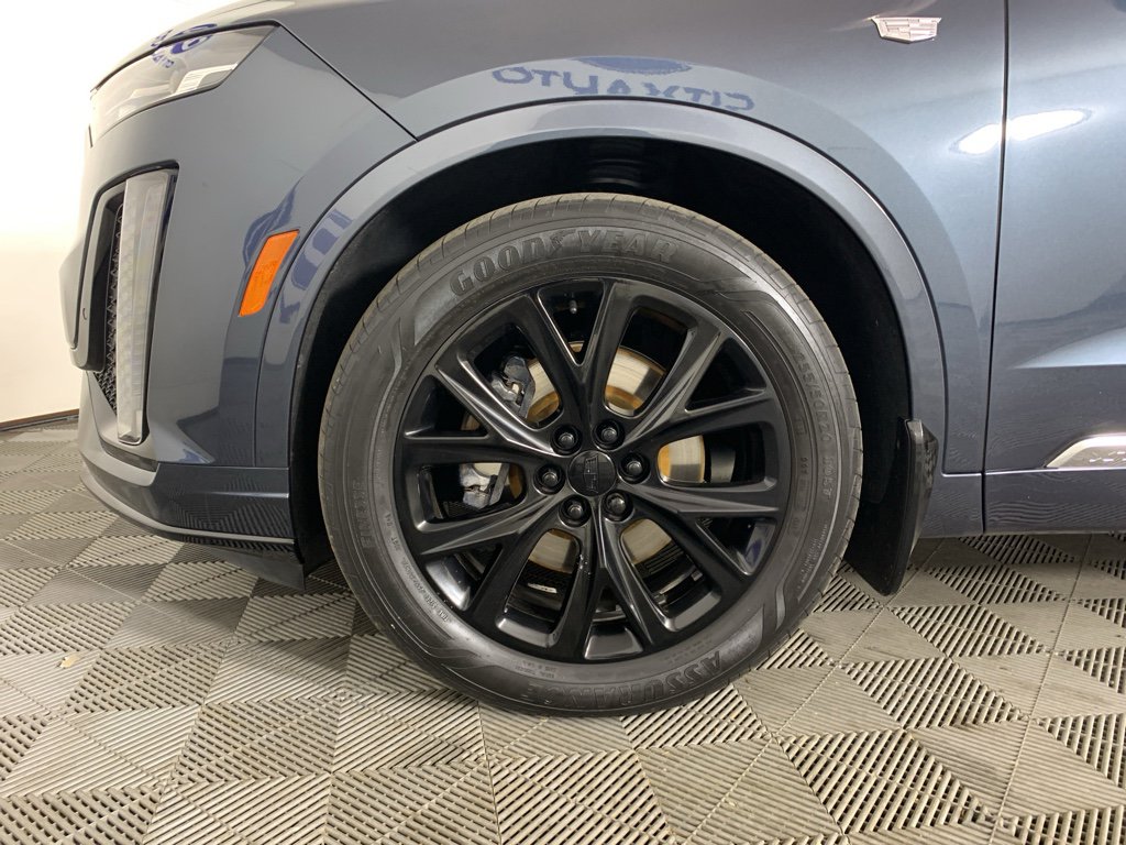 Used 2020 Cadillac XT6 Sport image 12