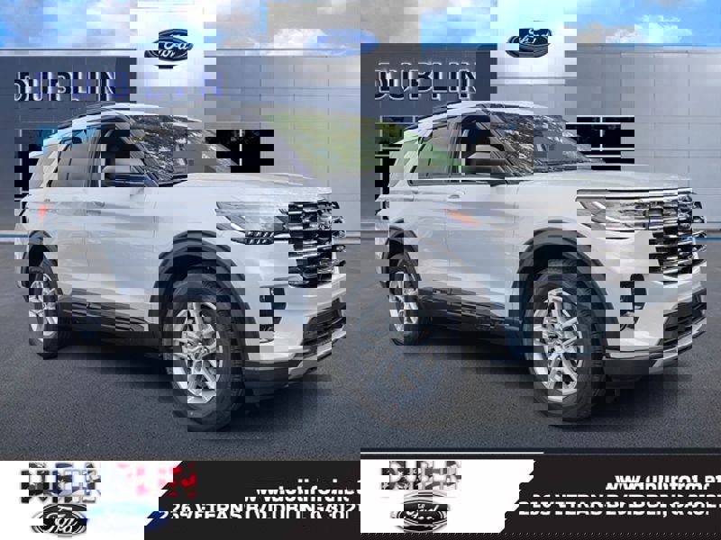 New 2026 Ford Explorer Active w/ Active Comfort Package image 1