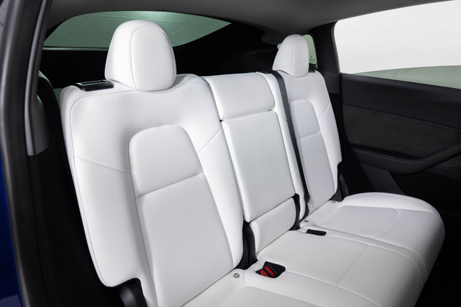 Used 2024 Tesla Model Y Long Range image 25