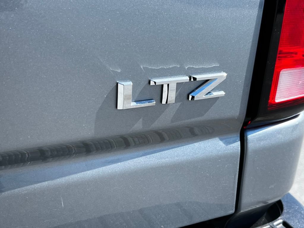 Used 2025 Chevrolet Silverado 3500 LTZ w/ LTZ Premium Texas Edition image 20