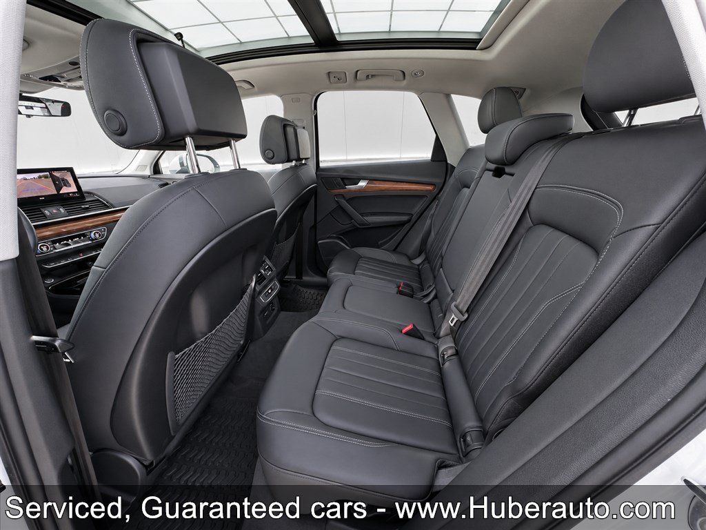 Used 2023 Audi Q5 2.0T Premium Plus w/ Premium Plus Package AWD/4WD image 11
