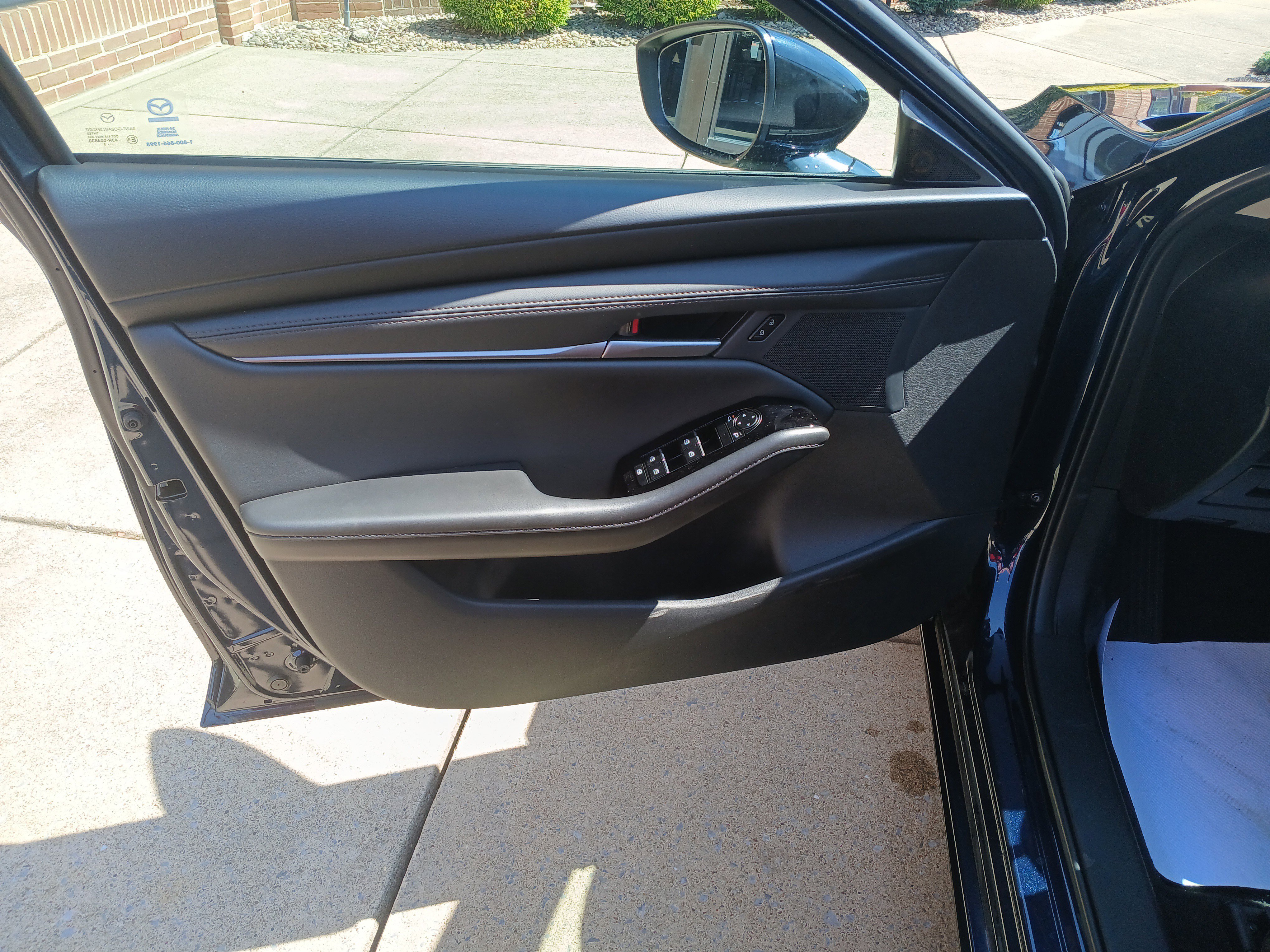 New 2025 MAZDA MAZDA3 s image 15