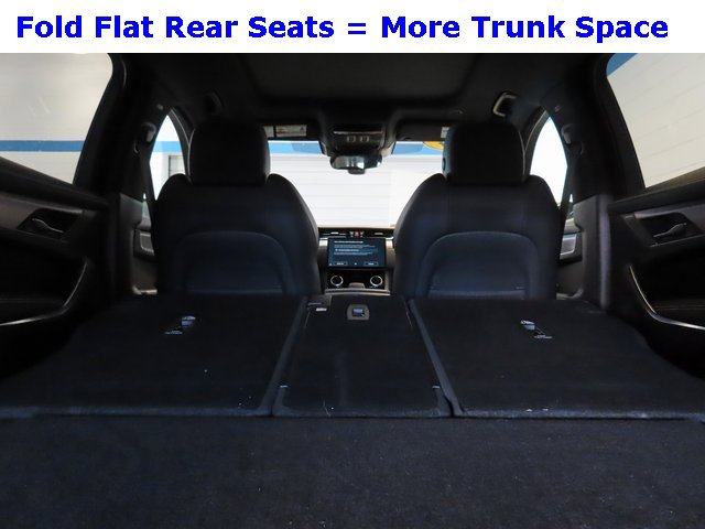 Used 2024 Jaguar F-PACE R-Dynamic S image 40