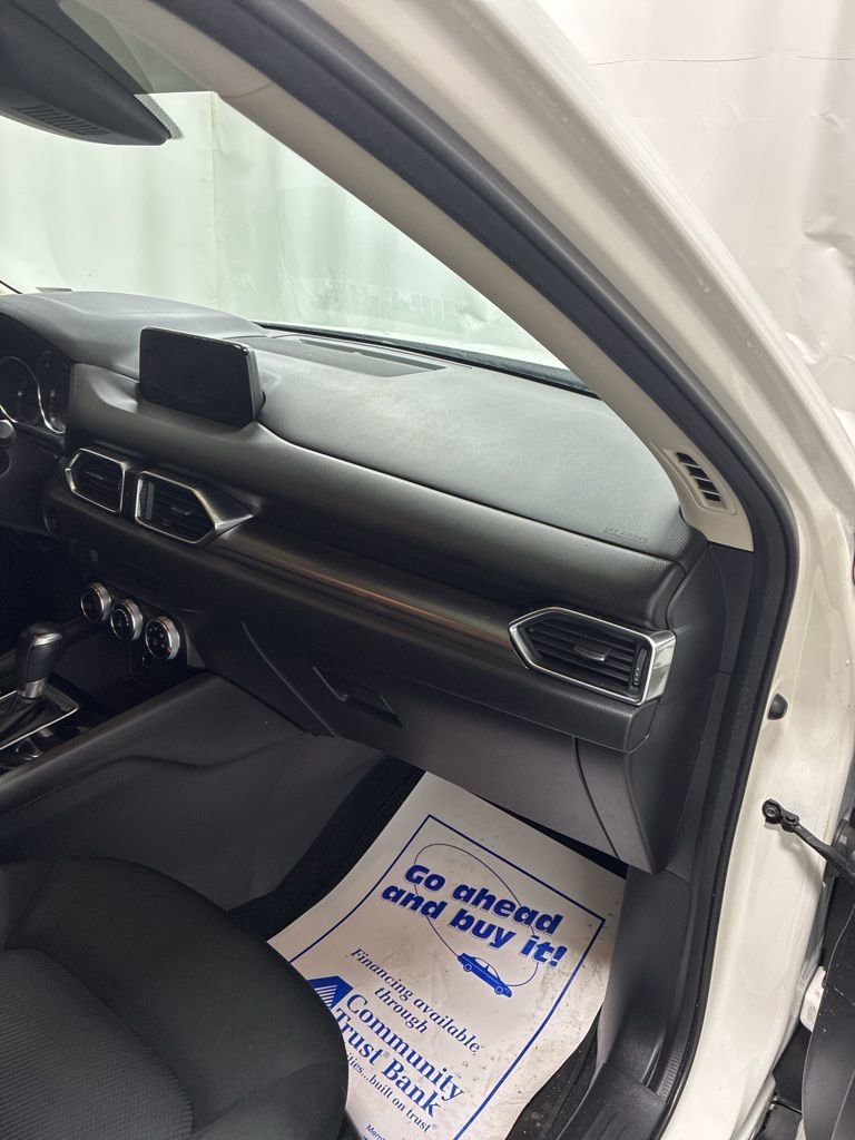 Used 2019 MAZDA CX-5 Sport image 25