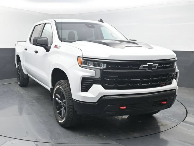 Used 2023 Chevrolet Silverado 1500 LT Trail Boss w/ Protection Package AWD/4WD image 9