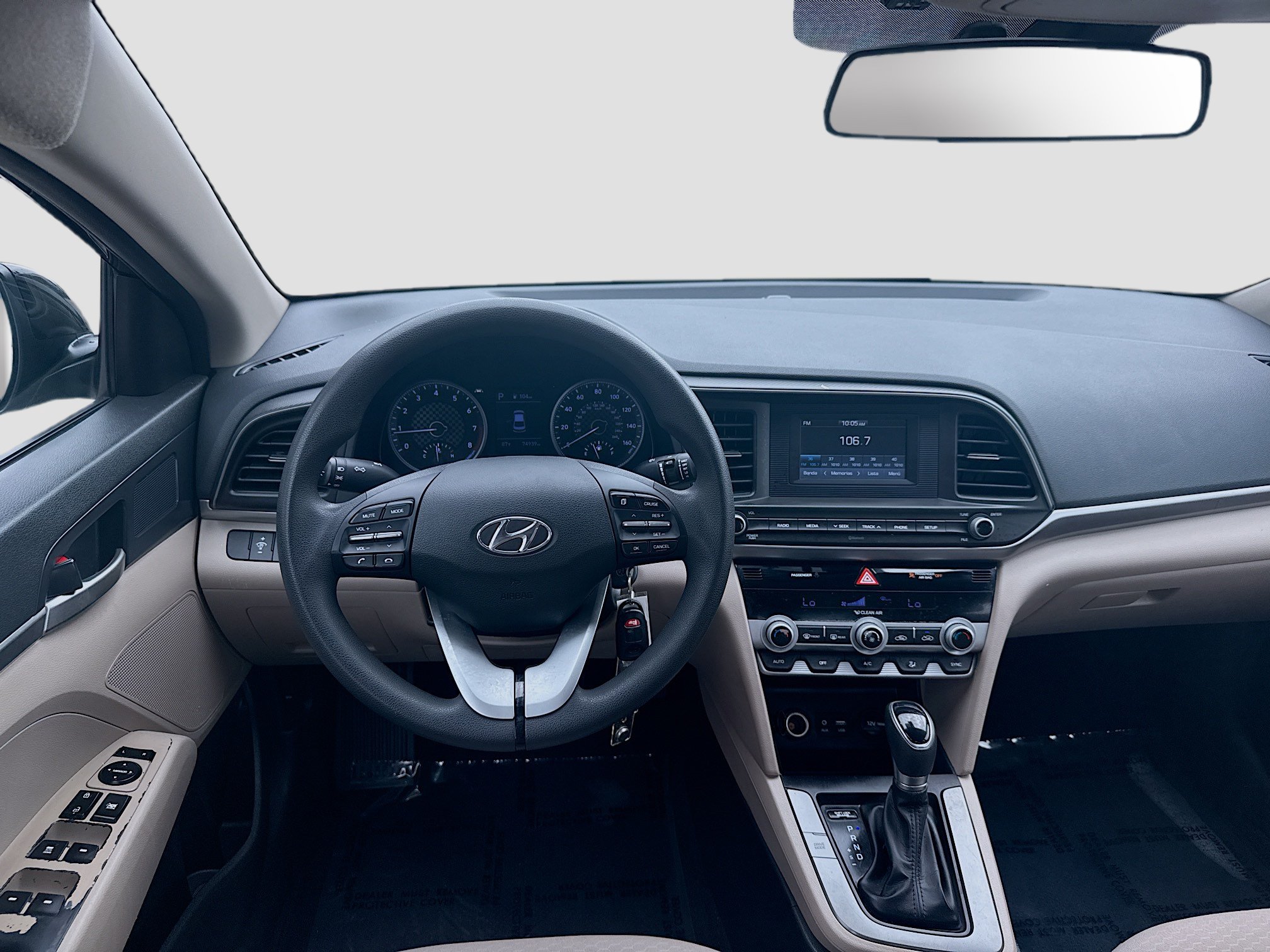 Used 2020 Hyundai Elantra SE FWD image 18