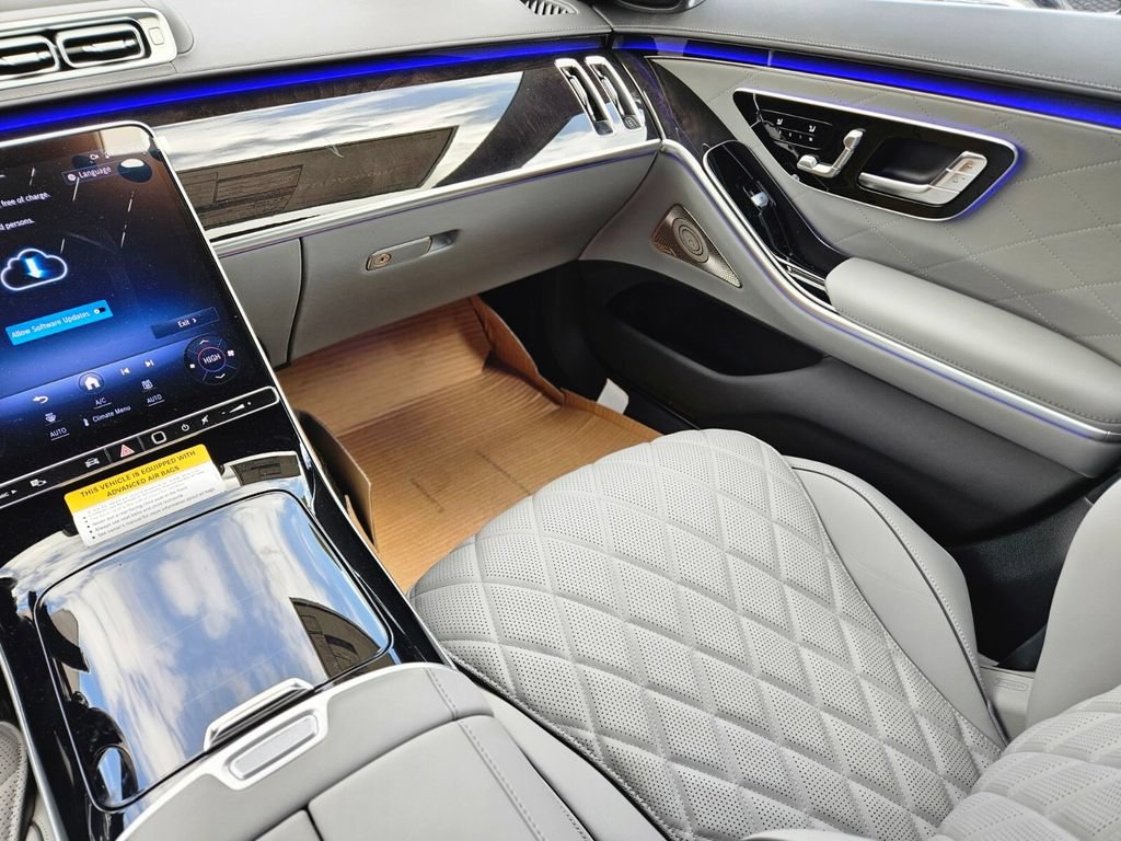 New 2026 Mercedes-Benz S 580 4MATIC Sedan image 13