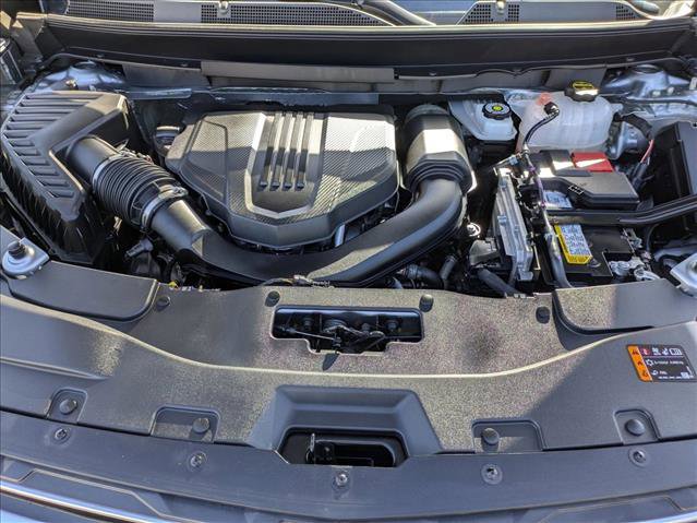 Used 2024 Chevrolet Traverse LT image 24