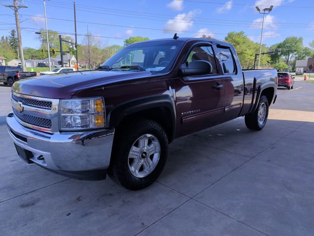 Used 2013 Chevrolet Silverado 1500 LT w/ All-Star Edition AWD/4WD image 3
