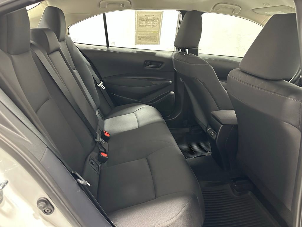 Used 2025 Toyota Corolla LE FWD image 51