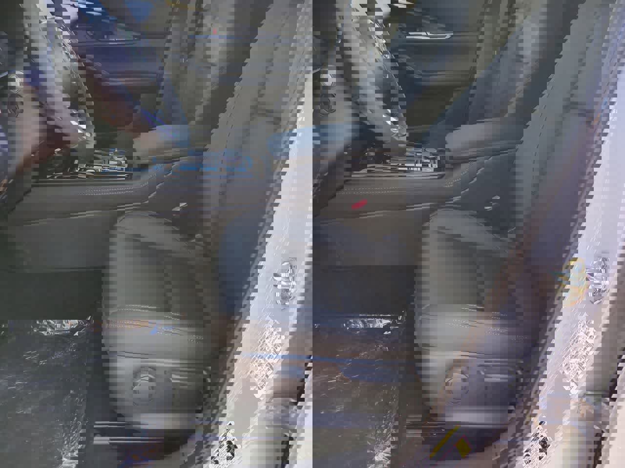 New 2025 MAZDA CX-30 AWD 2.5 S w/ Select Sport Pkg image 15