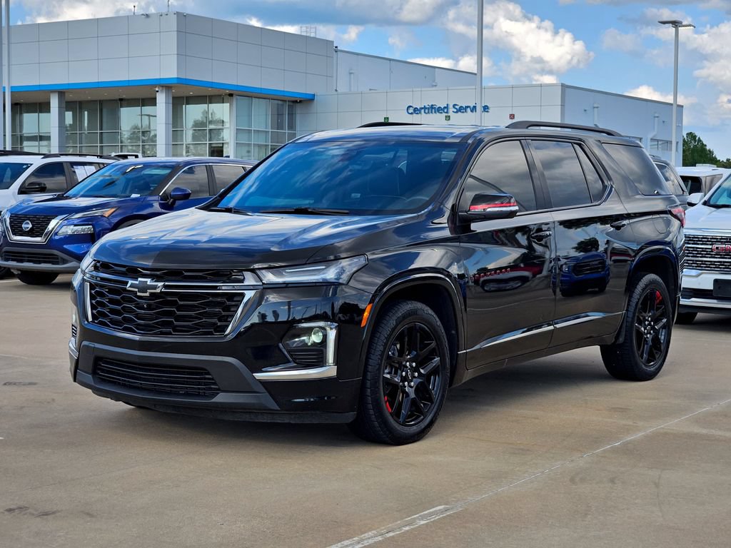 Used 2023 Chevrolet Traverse Premier w/ Redline Edition AWD/4WD video 3