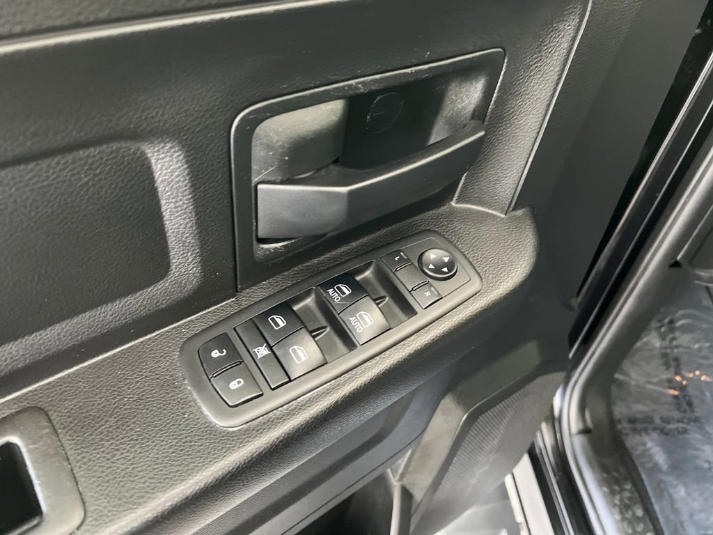 Used 2019 RAM 1500 Express w/ Express Value Package image 13