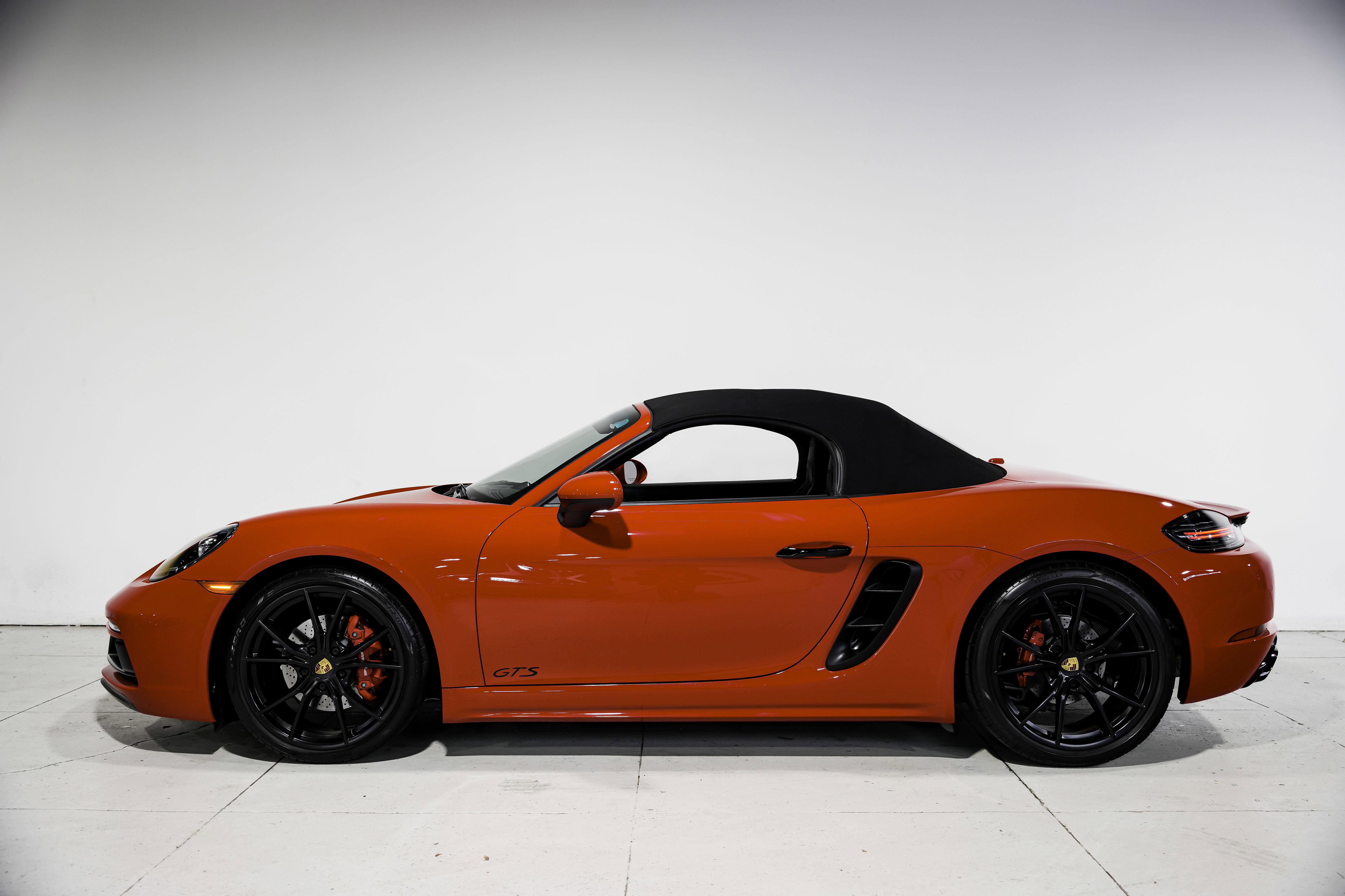 Used 2019 Porsche 718 Boxster GTS image 7