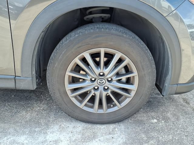 Used 2020 MAZDA CX-5 Touring FWD image 8