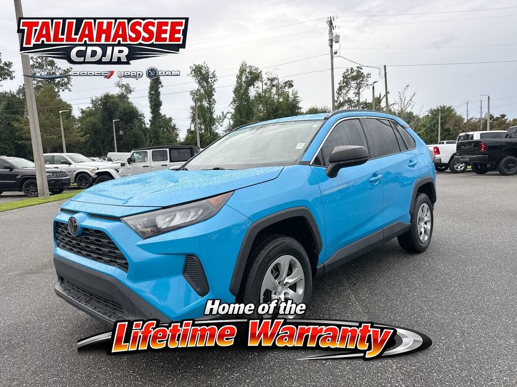 Used 2021 Toyota RAV4 LE FWD image 9
