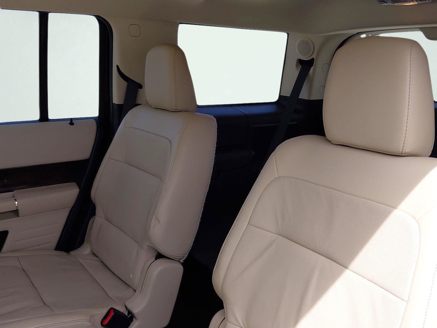 Used 2018 Ford Flex Limited w/ Equipment Group 301A AWD/4WD image 37