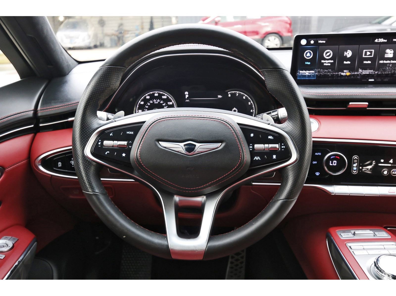 Used 2022 Genesis GV70 3.5T Sport w/ Sport Advanced Package image 15