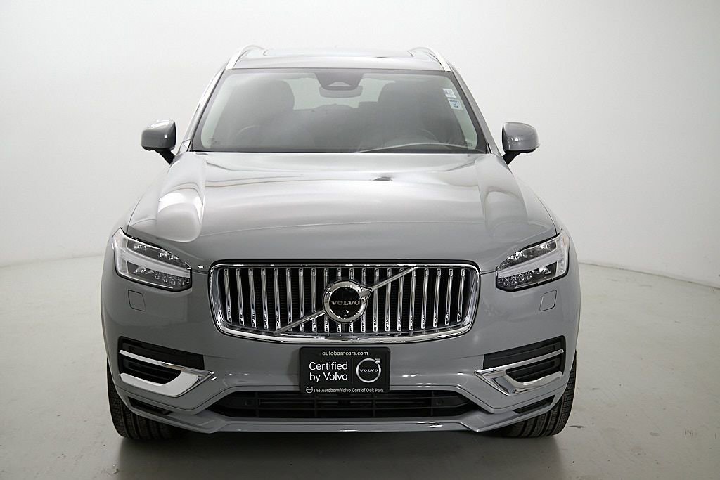 Certified 2025 Volvo XC90 T8 Plus w/ Protection Package Premier AWD/4WD image 5