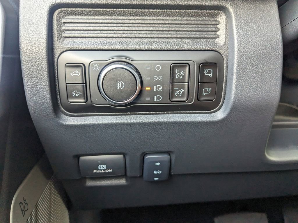 New 2025 Ford F250 Lariat w/ Lariat Ultimate Package image 29