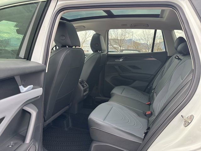 New 2026 Volkswagen Tiguan SE AWD/4WD image 8