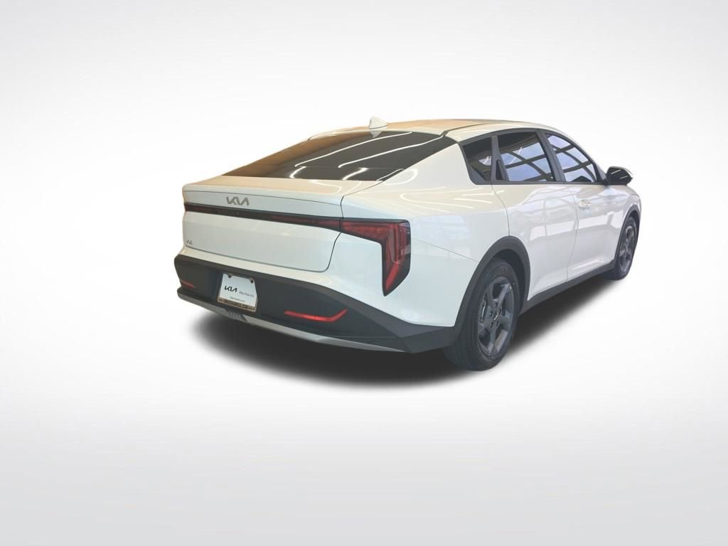 Certified 2025 Kia K4 LXS image 6