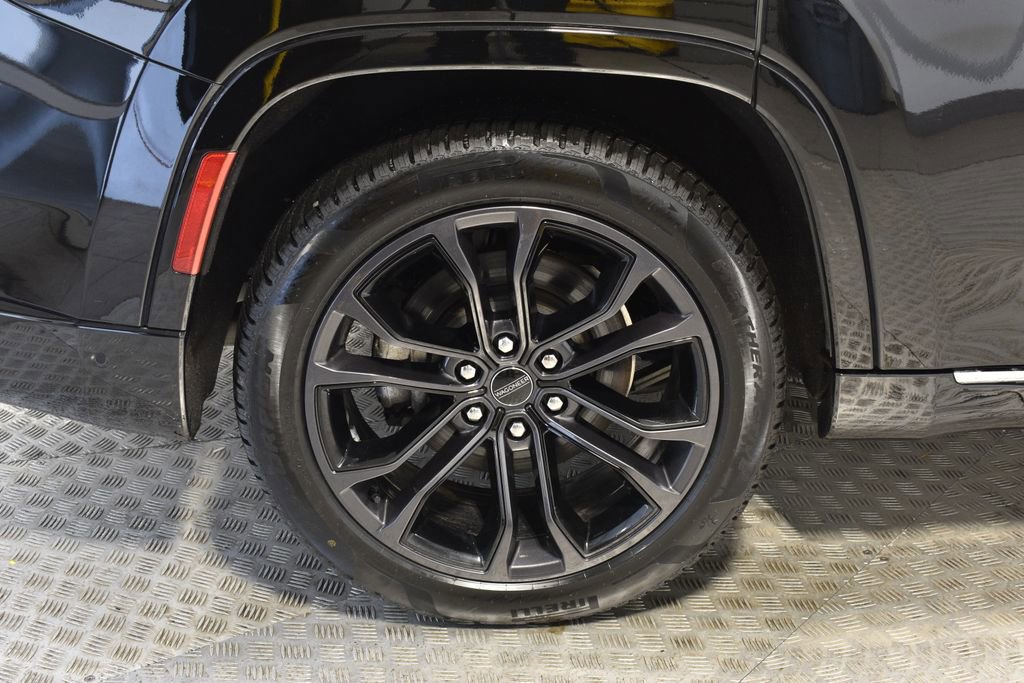 Used 2023 Jeep Grand Wagoneer Series II w/ Quick Order Packagew 28T image 38