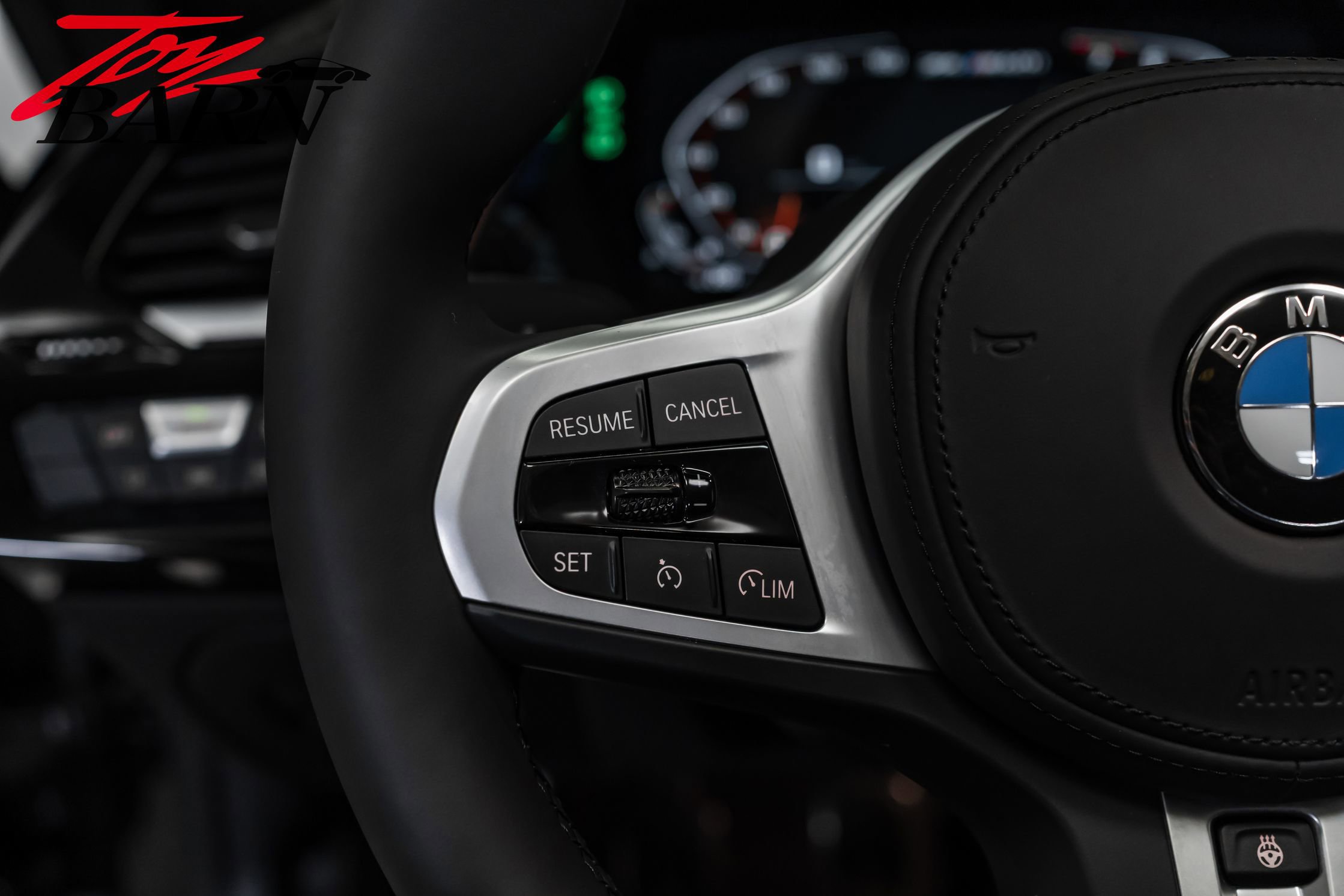 Used 2025 BMW Z4 M40i w/ Edition image 40