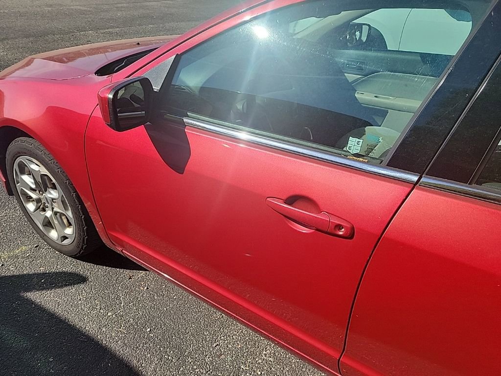 Used 2010 Ford Fusion SE FWD image 18