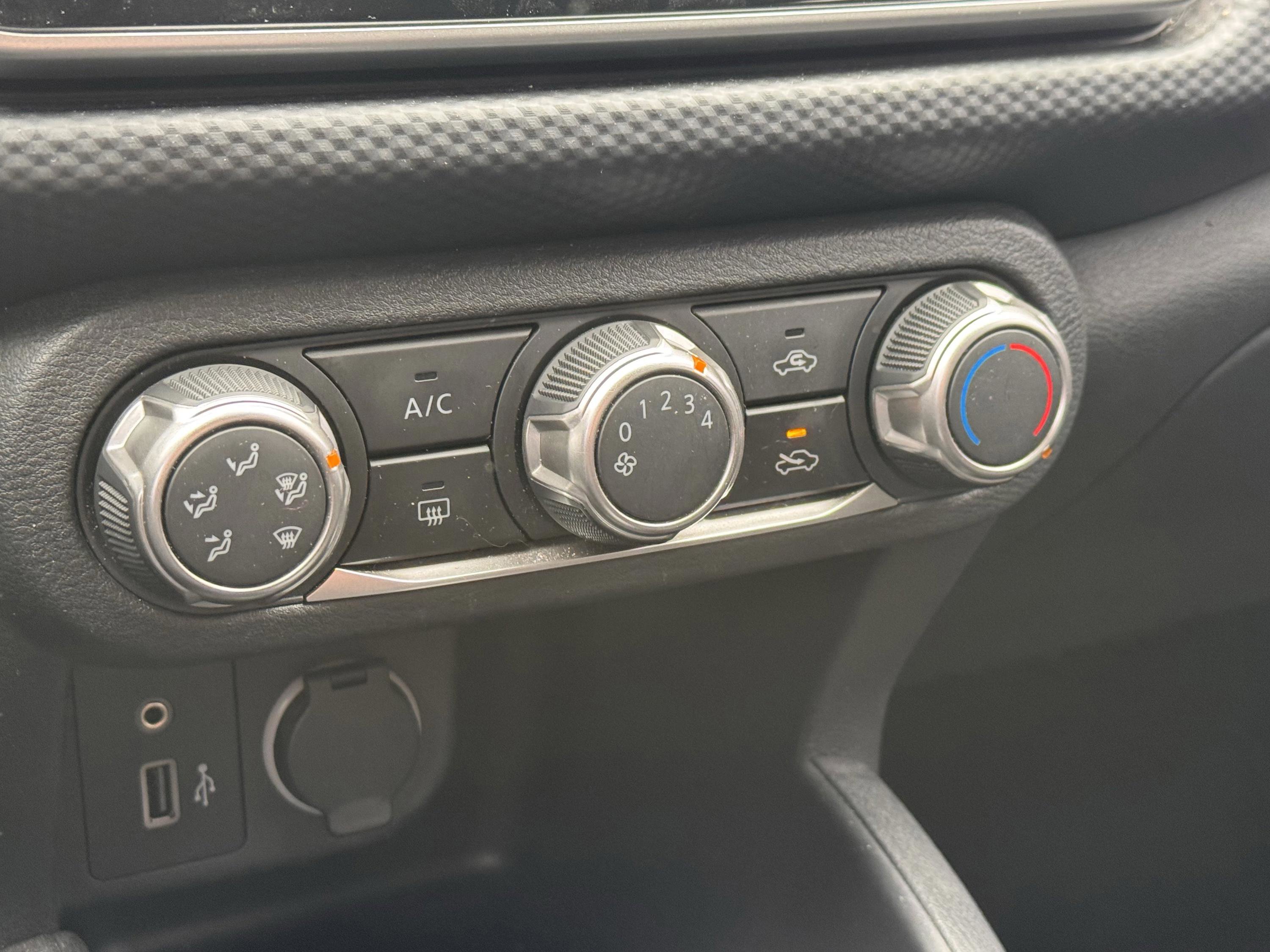 Used 2024 Nissan Kicks S FWD image 16