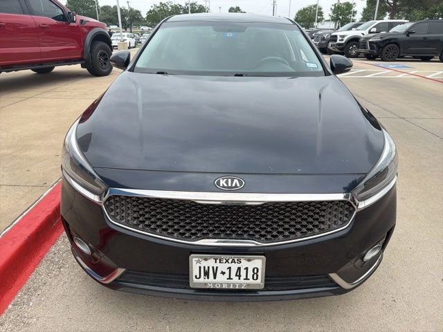 Used 2017 Kia Cadenza Premium FWD image 2