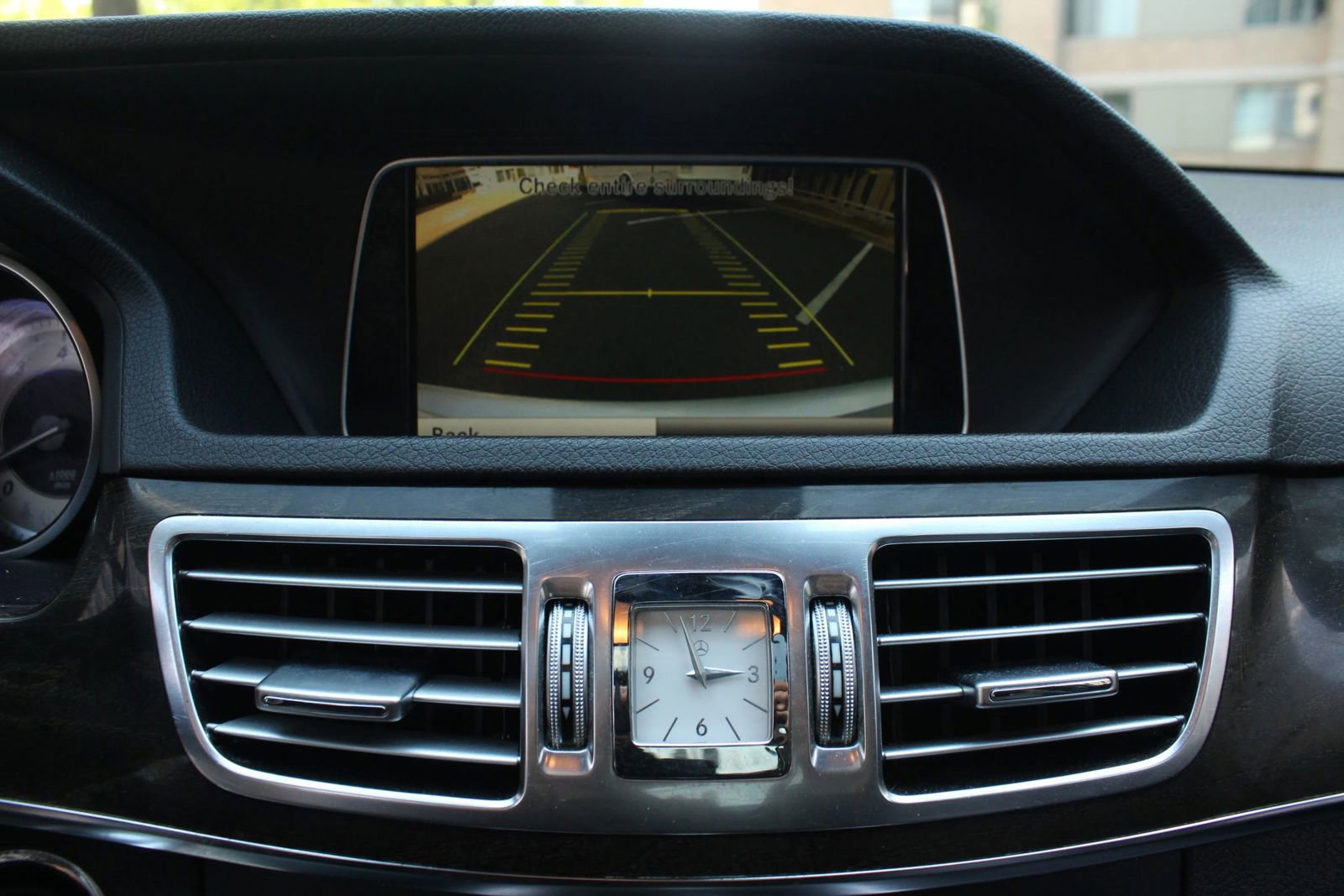 Used 2014 Mercedes-Benz E 350 4MATIC Sedan w/ Premium 1 Package image 35