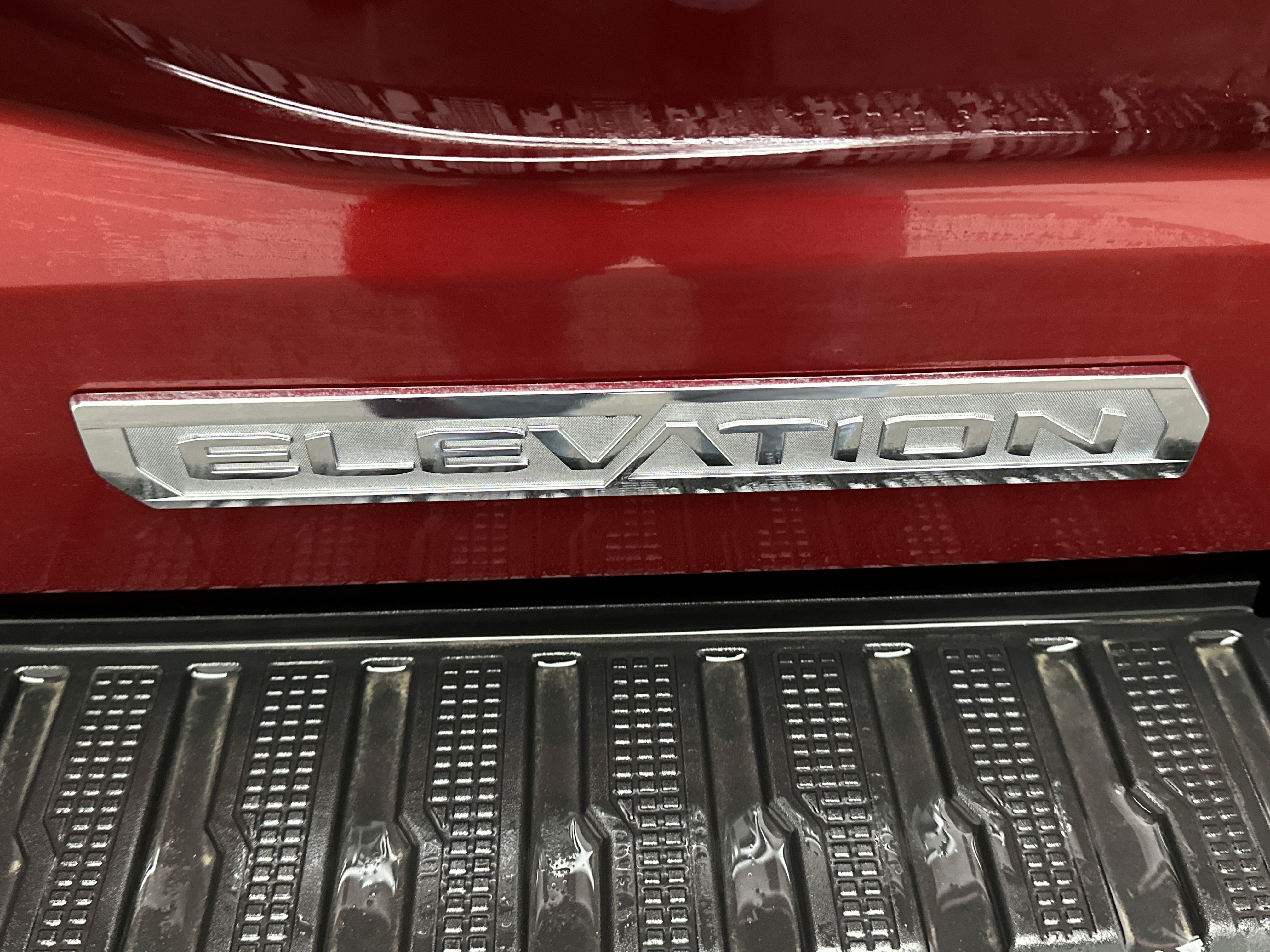 Used 2023 GMC Sierra 1500 Elevation AWD/4WD image 13