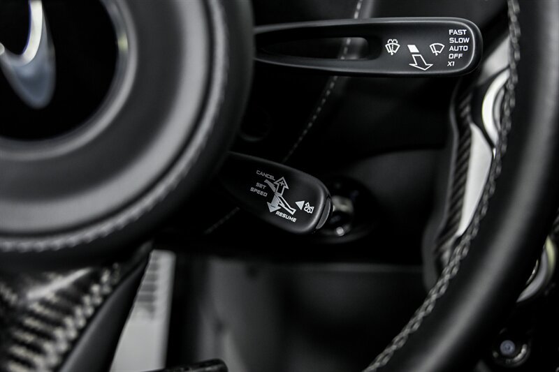 Used 2019 McLaren 720S RWD image 28