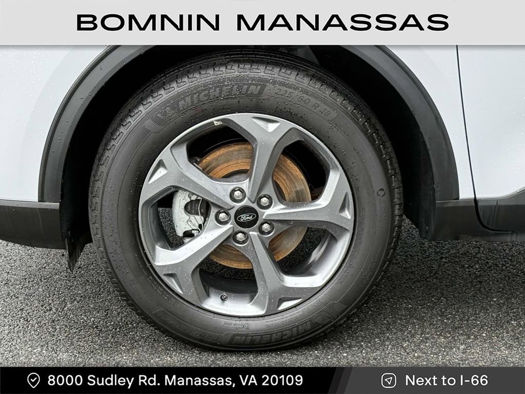 Used 2025 Ford Escape ST-Line image 30