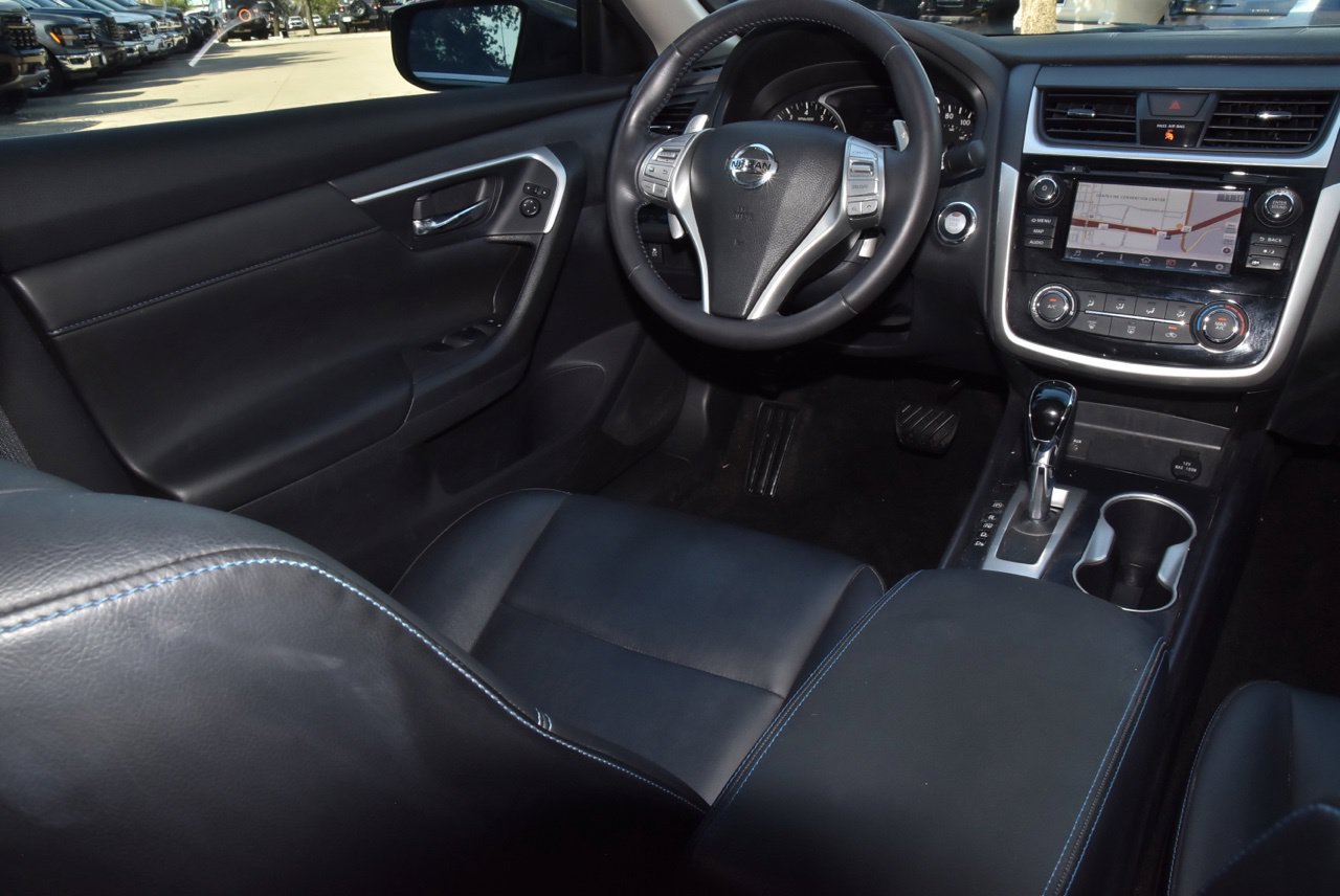 Used 2018 Nissan Altima 2.5 SR w/ SR Special Edition FWD image 15
