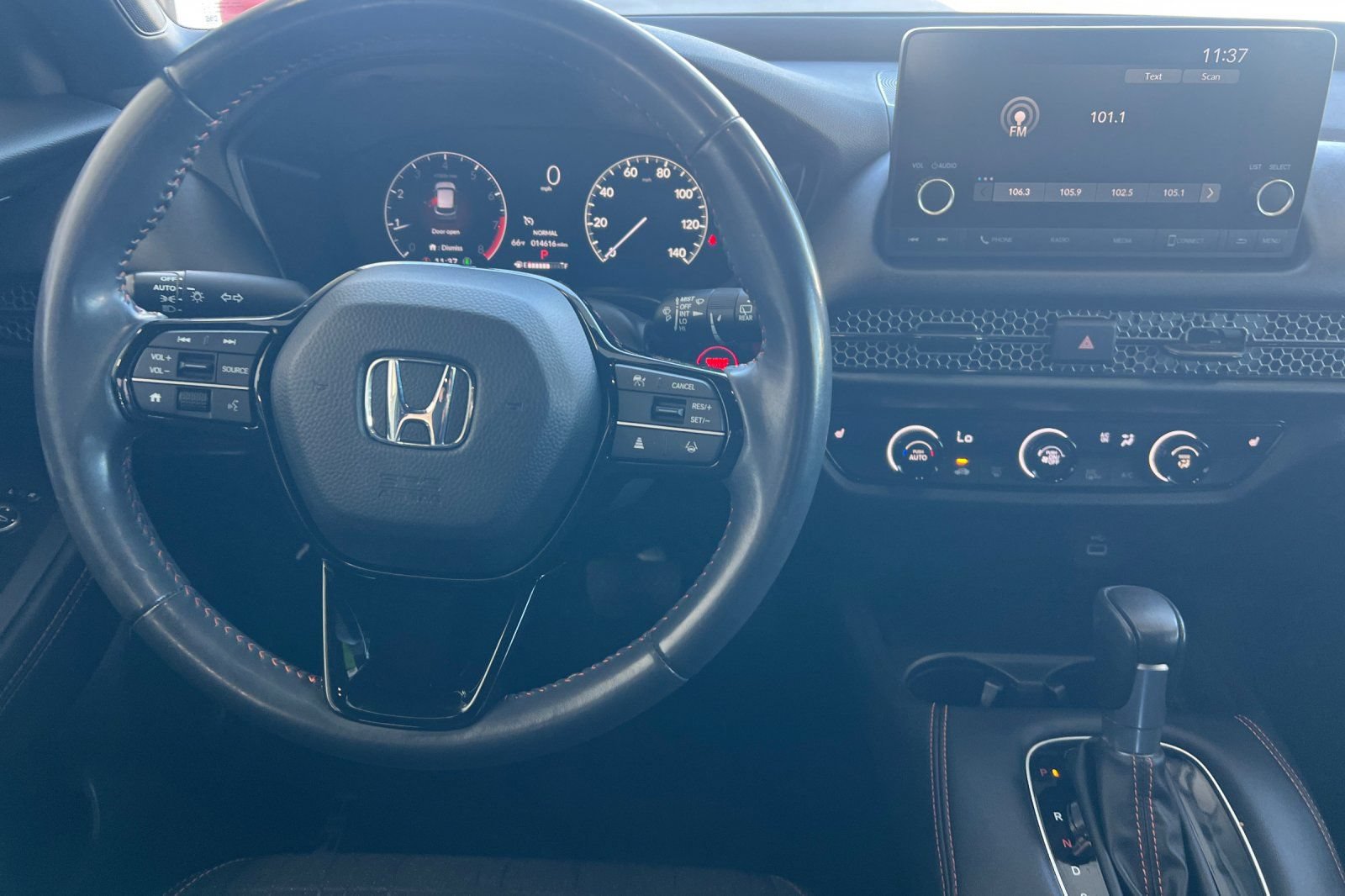 Used 2024 Honda HR-V Sport image 11