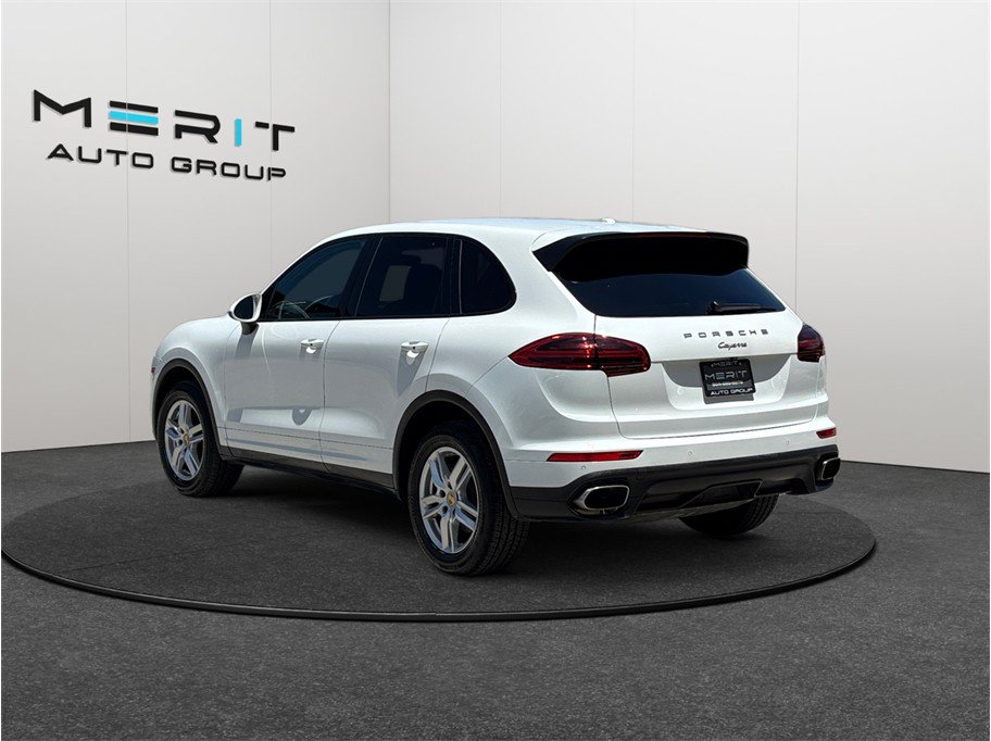 Used 2018 Porsche Cayenne AWD/4WD image 7
