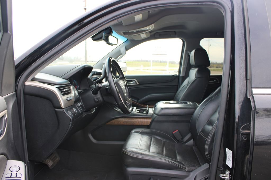 Used 2020 GMC Yukon XL Denali RWD image 18