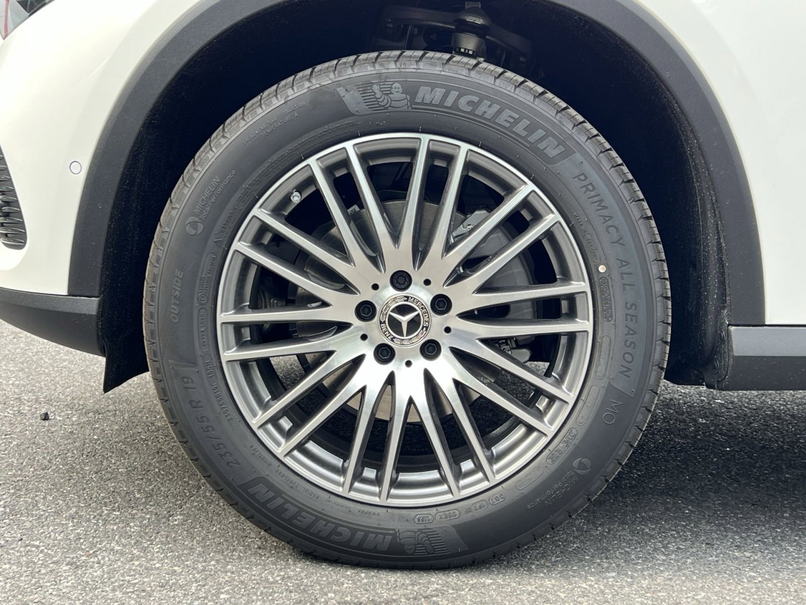 New 2026 Mercedes-Benz GLC 300 4MATIC image 17